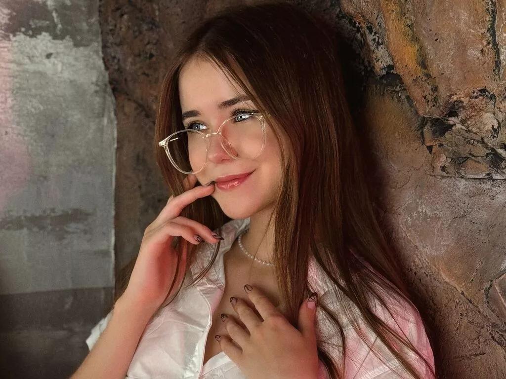 LiveJasmin CharilWilsun is Freechat CharilWilsun —  I love genuine compliments, cute selfies, and funny memes that make me giggle! Adore cozy chats, playful teasing, dreaming together and make dreams come true! Sending me random cute pics, sweet notes, or silly videos totally melts my heart. My...