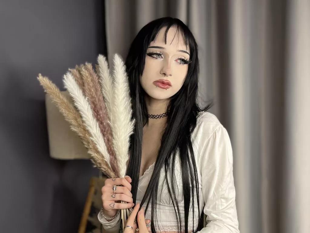 LiveJasmin EdwinaCrammer is Freechat EdwinaCrammer — Capturing moments, flirting with the camera, listening to jazz, hiking in the mountains, and inspiring others.