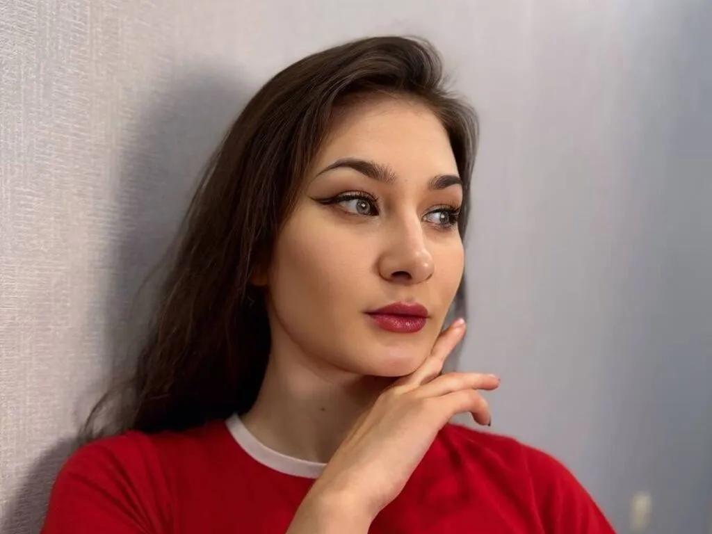 LiveJasmin JennaHusain is Freechat JennaHusain — I love everything about movement and freedom --- motorcycles, wind, city lights, music that hits your chest like thunder. But under that wild energy, I'm not just chaos --- I can be soft too. I love long talks at night, when masks fall and all...