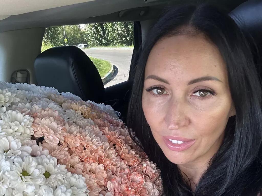 LiveJasmin LipaWild is Freechat LipaWild — Freechat on LiveJasmin