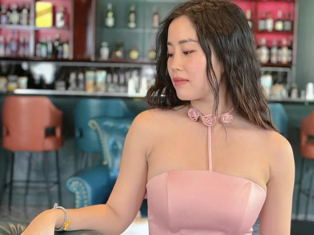 LiveJasmin MinDannasa is Freechat MinDannasa — warm men mature polite and a little humorous. sph, hard....