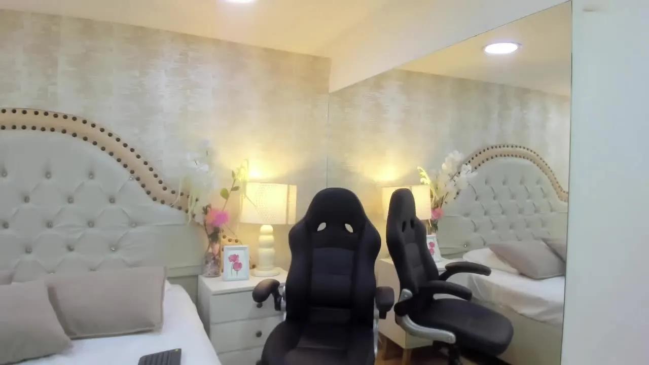 AlannaPortman on Streamray 