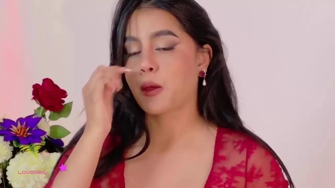 Offline AmelieGrace on Streamray