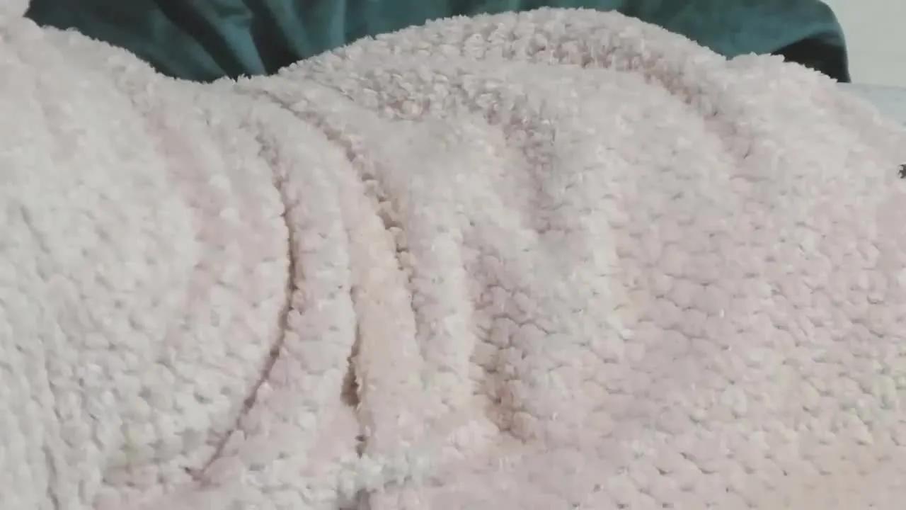 Offline AshleyQueen on Streamray