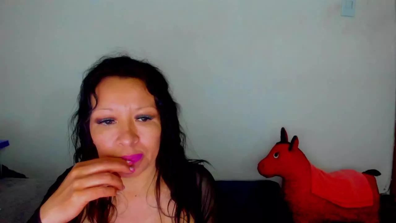 Offline conny_hot3 on Streamray