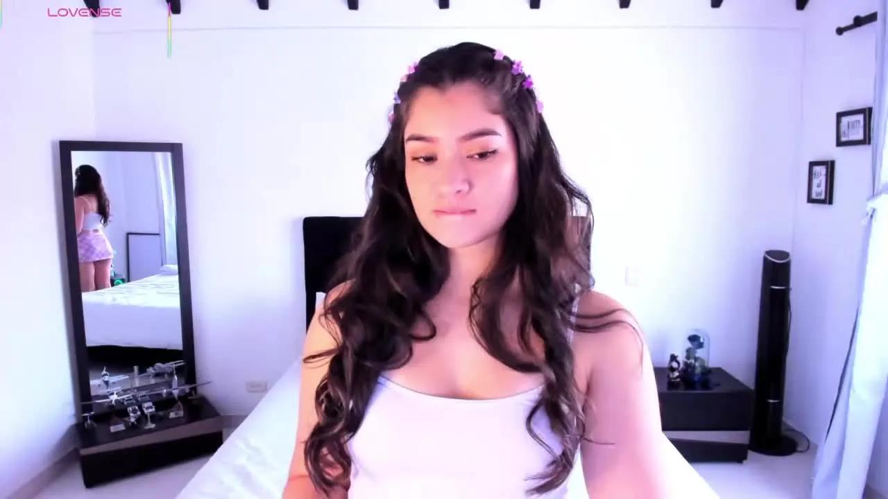 Offline Dasha_01 on Streamray