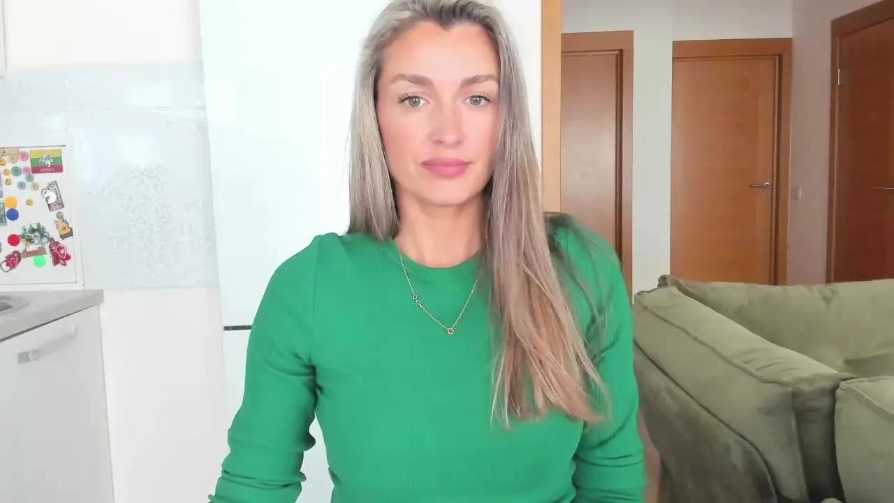 Offline FantasticOne on Streamray