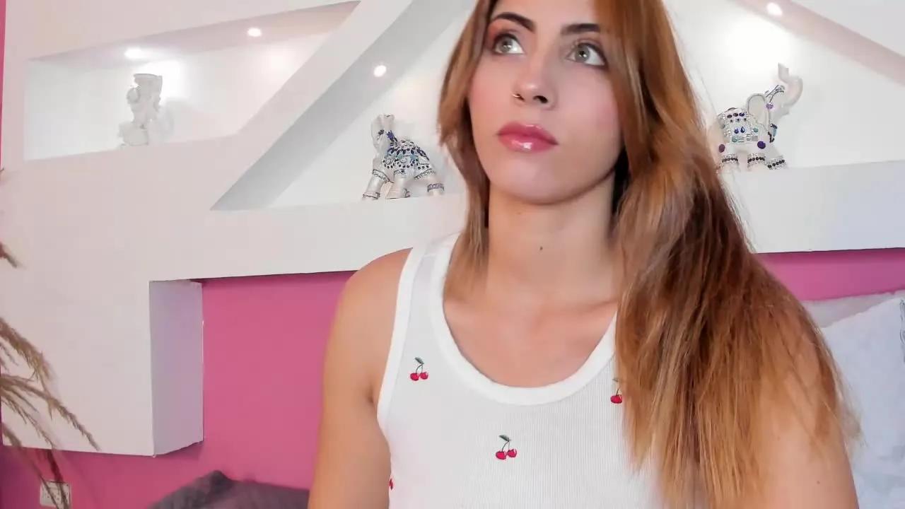 Streamray LucieBrown is Freechat LucieBrown — Freechat on Streamray