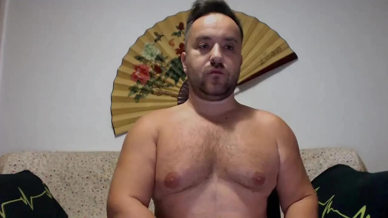 Stud10inch — Group on Streamray