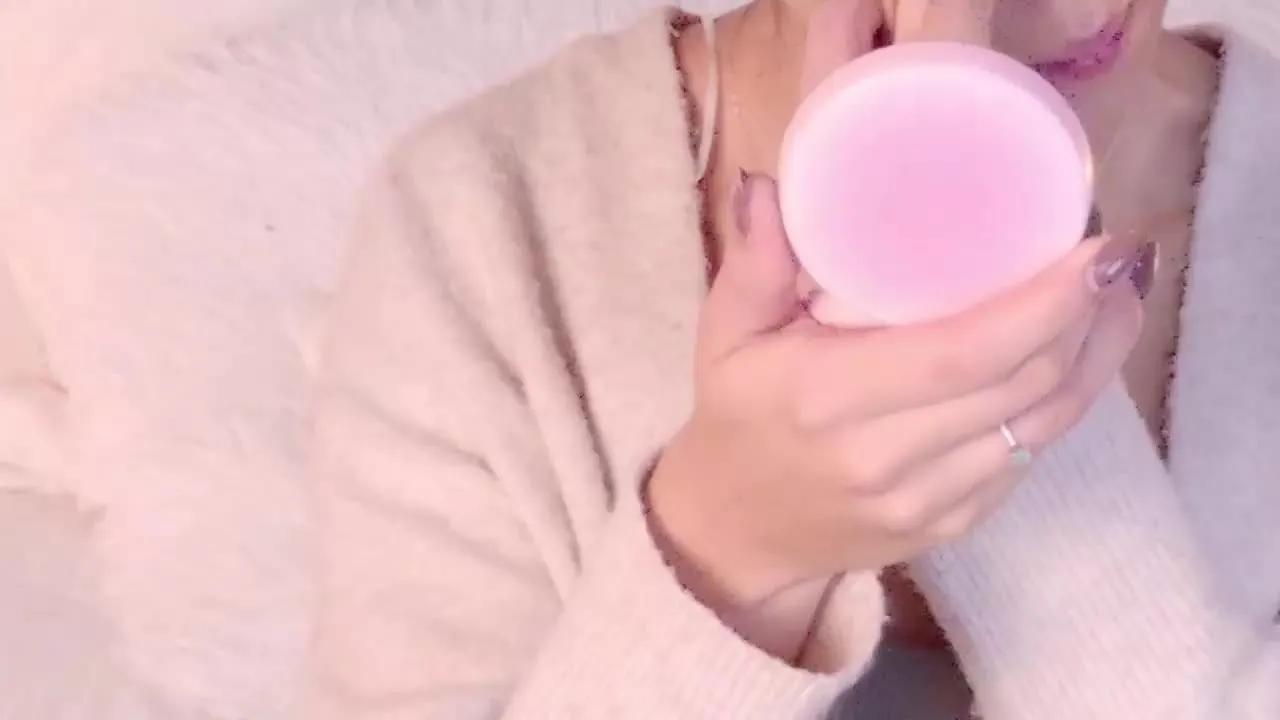 Offline Valeria_Willian on Streamray