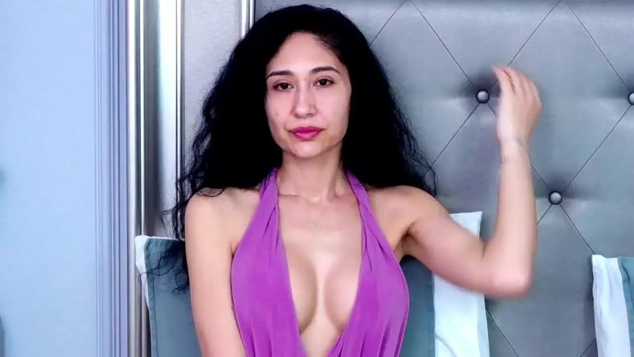 Offline VanessaCulpo on Streamray