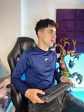 StripChat AdrianRinaldi is Freechat AdrianRinaldi — completly naked 4u