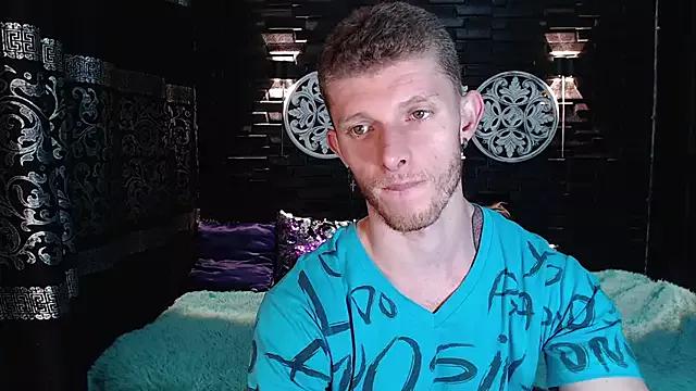 Freechat andrewxbi on StripChat