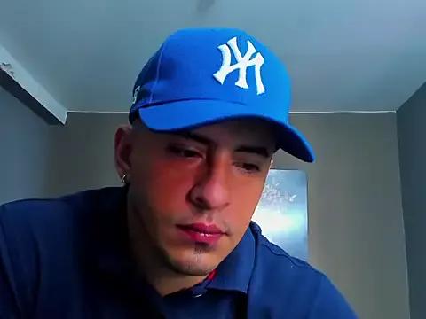 Freechat AngelAndChris on StripChat