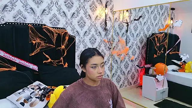 StripChat Becca_Grims is Freechat Becca_Grims — Gagging and deep throat