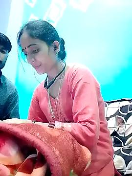 Freechat bold-couple on StripChat