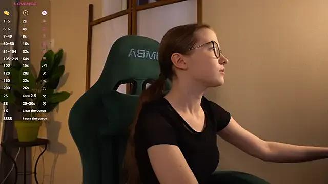 Freechat brendacom on StripChat