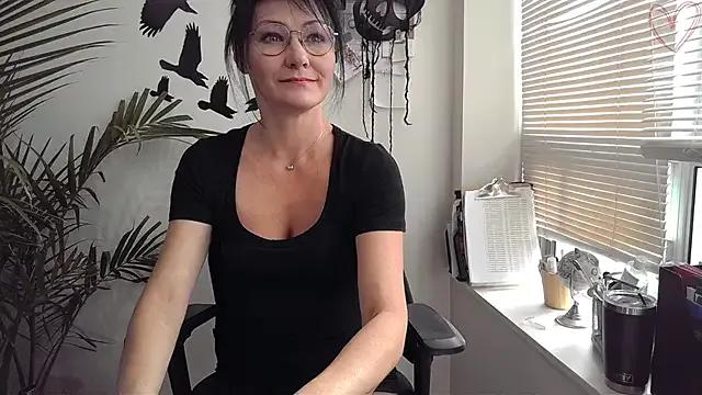 StripChat City_Kat is Freechat City_Kat — finger ass