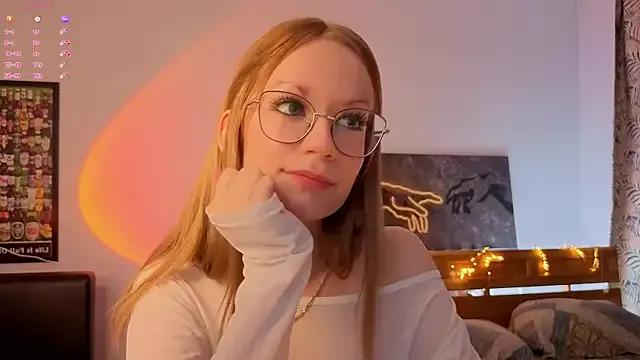 Private Edlin_gail on StripChat