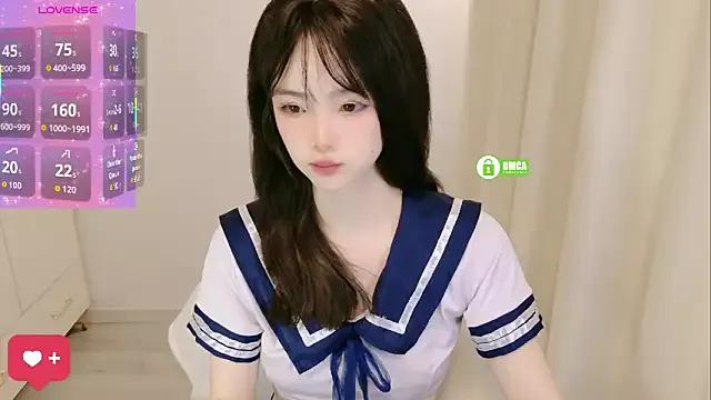 Freechat GouGou-111 on StripChat