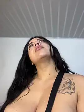 iam_ali1 — Show boobs + blowjob