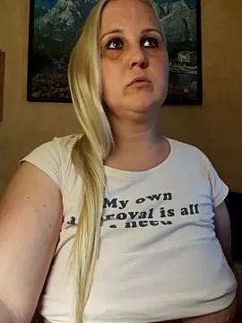 Freechat Mayci1984 on StripChat