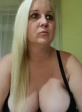 Freechat Mayci1984 on StripChat