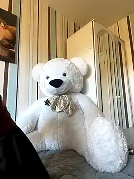 Freechat My_Hotgirl on StripChat