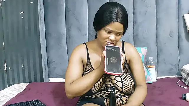 SexyBaddieXXX — oli and finger pussy