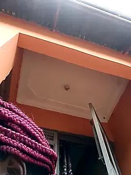 Freechat Swit_virgin22 on StripChat